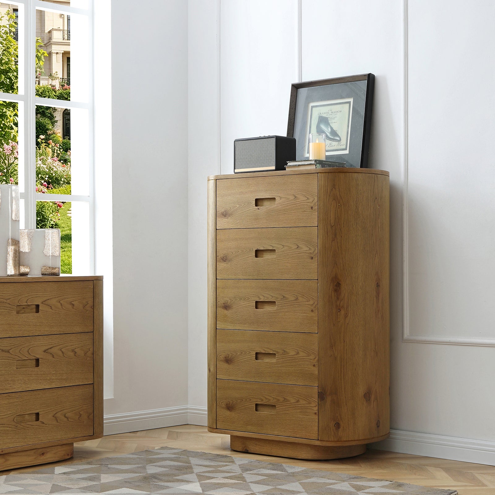 Avera Oak 5-Drawer Tall Chest