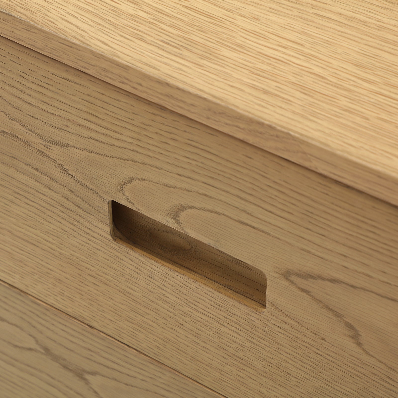 Avera Oak 6-Drawer Low Dresser